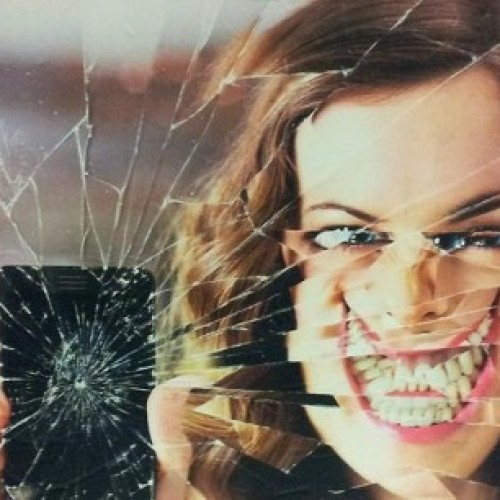 NUESTRO REFLEJO EN UNA PANTALLA