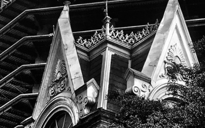 SIMETRÍA ATERRADORA